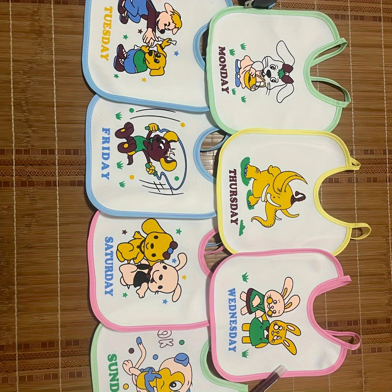 WeekClean Baby Bib Set (7pcs)